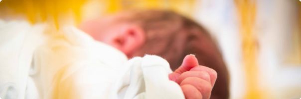 Rekordních 16 porodů dvojčat hlásí za červenec Gynekologicko-porodnická  klinika FNO
